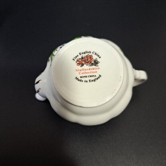 Staffordshire Collection Bone China Miniature Teapot Lily Floral Design Vintage - Picture 11 of 11
